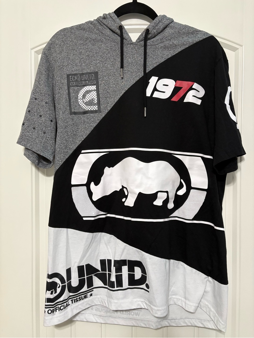 Ecko Unlimited Short Sleeve Graphic Tee in Gray, Black, White with Red Accent